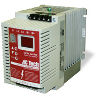 Image for LENZE 2HP SCM VFD 200-240V 1PH INPUT SM220S